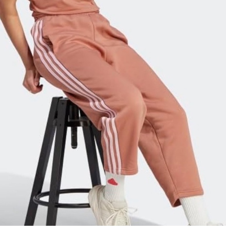 Adidas Brown Sweatpants Relaxed Fit Joggers